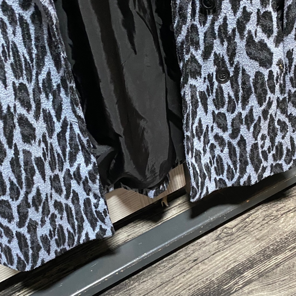 Chic Animal Print Jacket